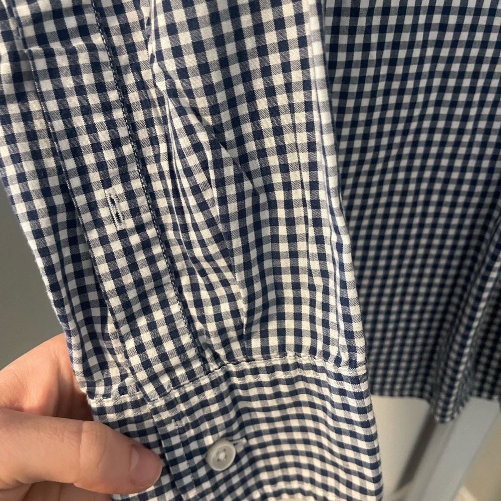 Men's JCrew Button Down - Picture 3 of 4